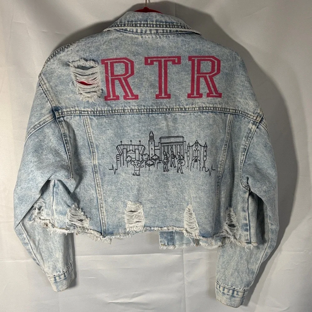 RTR COLLEGE DENIM JACKET Distressed SZ Small - Picture 1 of 9